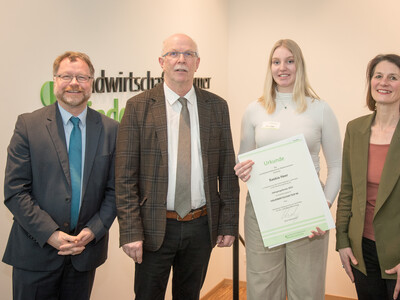 Ehrung der Jahrgangsbesten in der Aus- und Fortbildung am 21.02.2024 in Hannover.