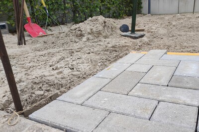 Erstellung einer Pflasterfläche - © Nadja Krause Erstellung einer Pflasterfläche