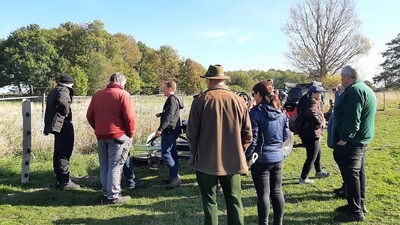 Fachinformationen zur Pflege und Unterhaltung von Herdenschutzzäunen - © Michael Sluiter Fachinformationen zur Pflege und Unterhaltung von Herdenschutzzäunen