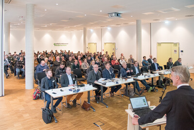 125 Gäste aus Praxis und Beratung besuchten die 20. Pflanzenbautagung der Landwirtschaftskammer Niedersachsen am 24.02.2023 in Hannover-Ahlem.