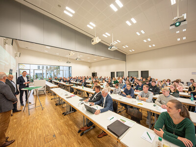 140 Besucherinnen und Besucher kamen zur 14. Beraterhochschultagung der Landwirtschaftskammer Niedersachsen am 21.10.2024 in der Hochschule Osnabrück.