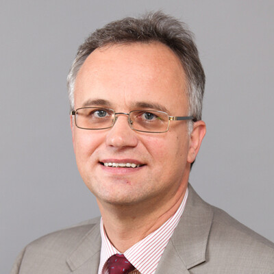 Dr. Karsten Möller