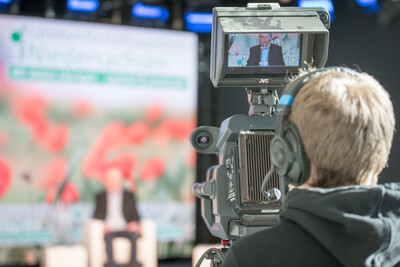 Fragestunde zum Artenschutz-Abkommen Der Niedersächsische Weg - Livestream am 23.11.2020 in der ÖVB-Arena in Bremen.