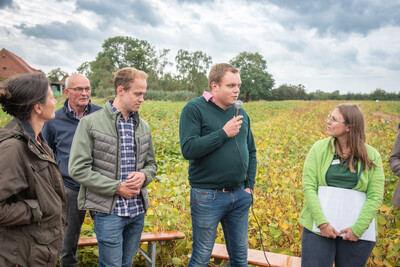 LeguNet-Soja-Feldtag der Landwirtschaftskammer Niedersachsen in Blender (Kreis Verden).