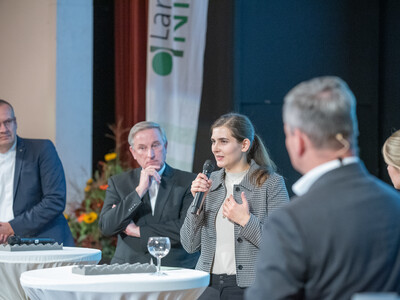 Podiumsdiskussion während des 22. Unternehmertags am 29.10.2024 in Cloppenburg