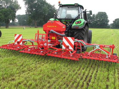 Einböckstriegel - © Dr. Christine Kalzendorf /media/media/82BC3713-D9D9-B730-E4286E392DB234C9.jpg