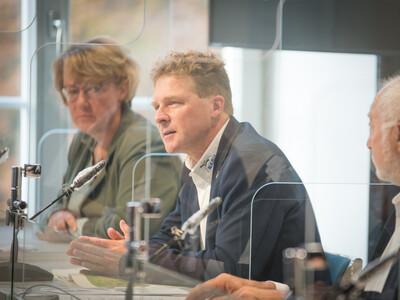 Pressekonferenz der Allianzpartner der Vereinbarung Der Niedersächsische Weg in Hannover: Am 29.10.2020 wurden die ausgehandelten Eckpfeiler für mehr Natur- und Artenschutz vorgestellt und diese erneut mit einer Unterschrift bekräftigt.