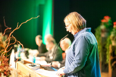 Die Themen Arbeitnehmerberatung und Sozioökonomie würden für die LWK immer wichtiger: Kammer-Vizepräsidentin Dagmar Heyens auf der Kammerversammlung am 21.11.2024 in Oldenburg.