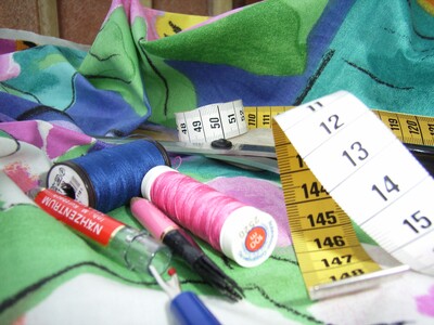 Nähkurs für Auszubildende - © Heinke Blankenforth /media/media/5EEA72EA-B786-F5EF-785276850BA68089.JPG