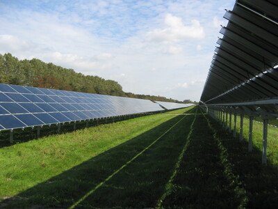 Freiflächen Photovoltaik - © Helmut Wahl Freiflächen Photovoltaik