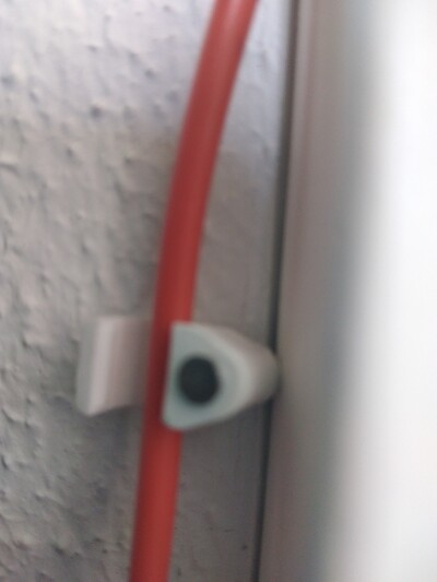 Kabelschelle - © Anne Dirking Kabelschelle