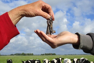 Hofübergabe - © Wiebke Wohler Hofübergabe