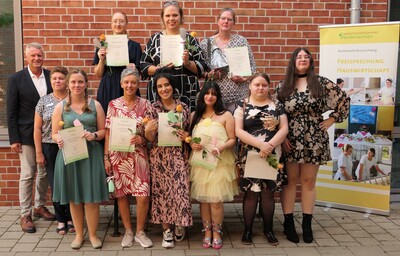 Absolventinnen in der Hauswirtschaft - © Sabine Reinhold-Krone Absolventinnen in der Hauswirtschaft