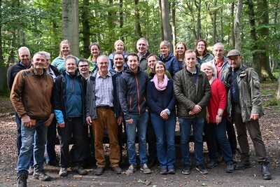 Mitarbeiter:innen der Bezirksstelle Hannover - © Andreas Teichler Mitarbeiter:innen der Bezirksstelle Hannover